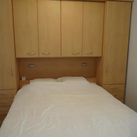 Apartment Scoropio B401 With Frontal Sea View Nieuwpoort