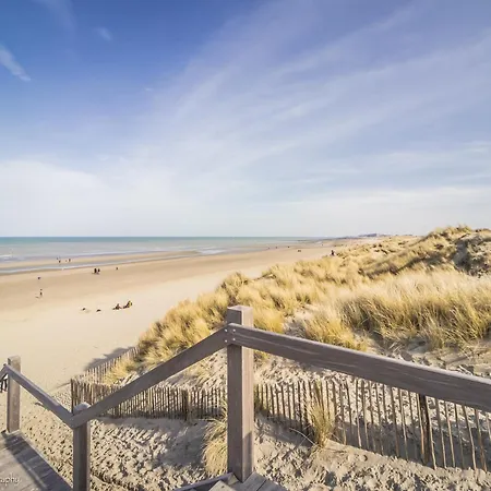 Scoropio B401 With Frontal Sea View Apartment Nieuwpoort