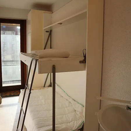 Scoropio B401 With Frontal Sea View Apartment *