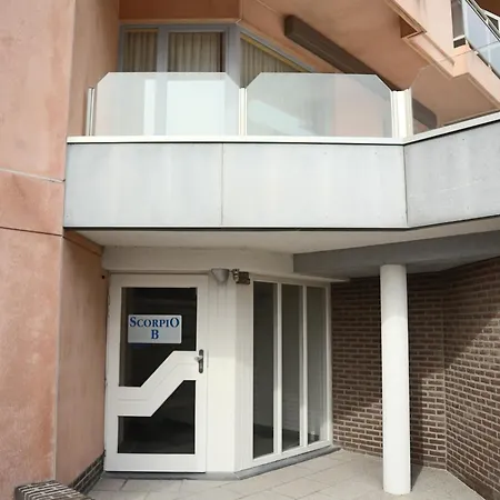 Scoropio B401 With Frontal Sea View Apartment Nieuwpoort