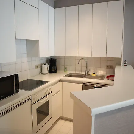 Apartment Scoropio B401 With Frontal Sea View Nieuwpoort