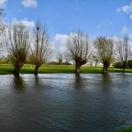 In With Sea Views Lejlighed